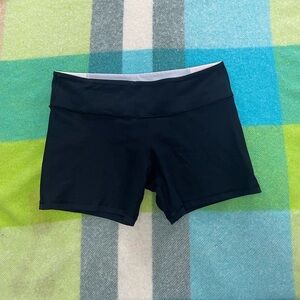 Lululemon speed up black shorts